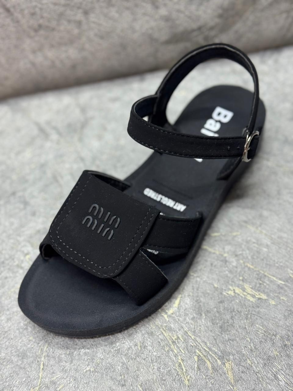 ,сандалии,детские сандалии,сандали,сандалии мужские