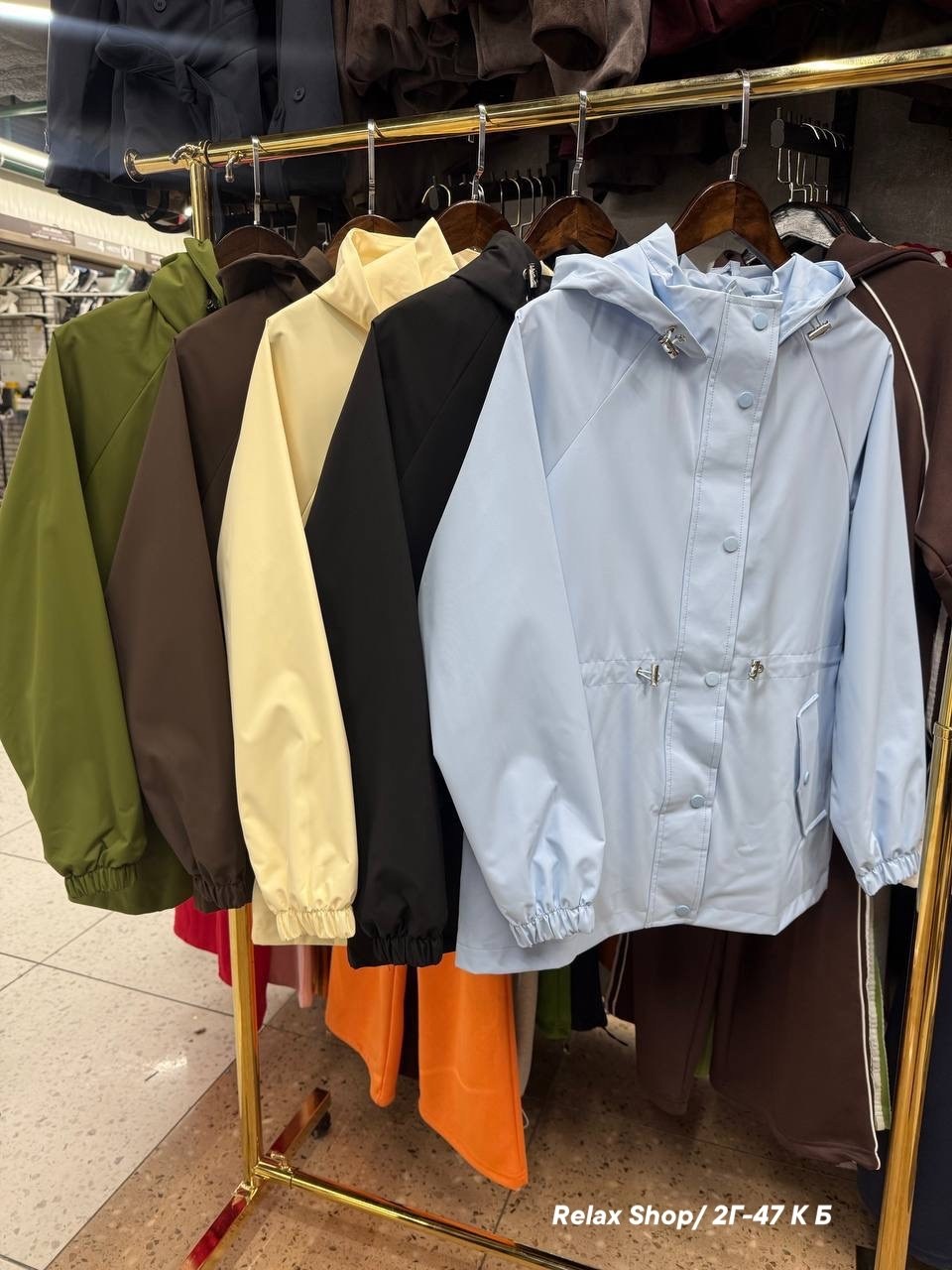 ветровка женская,бежевая куртка,ветровка с капюшоном удлиненная,ветровка стильная,ветровка с капюшоном оверсайз