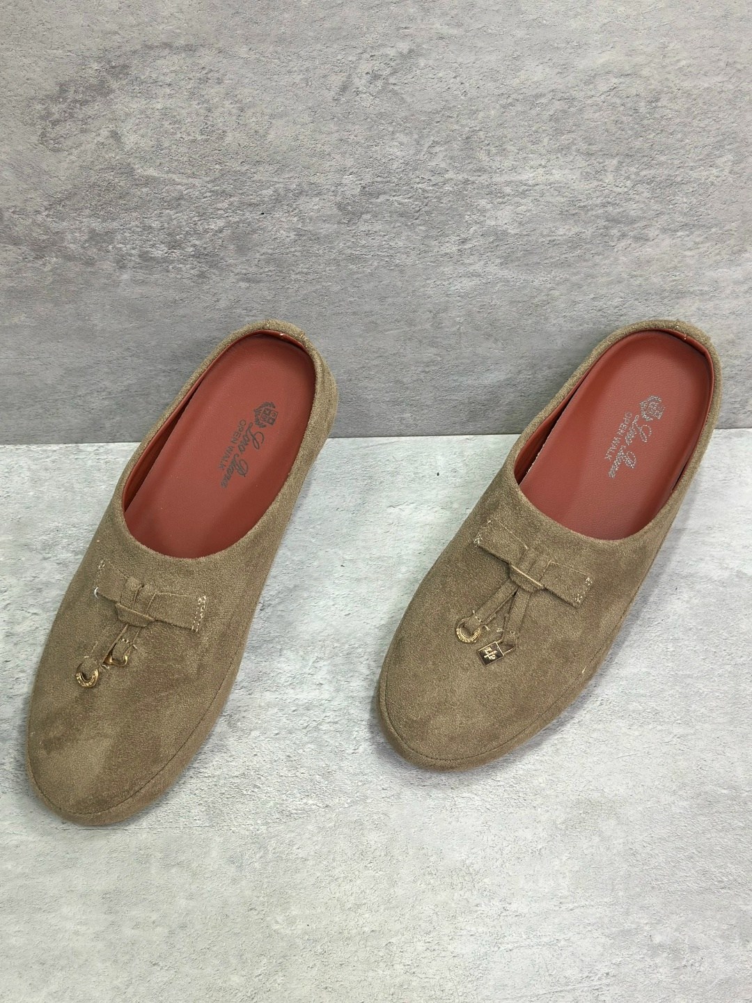 ,лоферы loro piana,замшевые мюли,женская ,тапочки замшевые