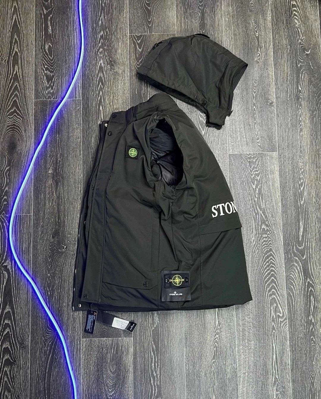 жилетка stone island,жилетка стон исланд,stone island мужской жилет цвет black,жилет stone island,жилет утепленный stone island