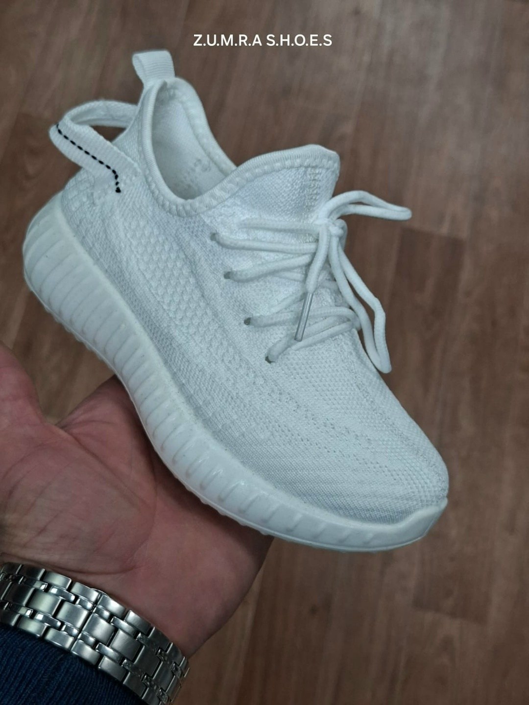 кроссовки изики женские настоящие,кроссовки женскиe,кроссовки изики женские,кроссовки изики,кроссовки изики летние