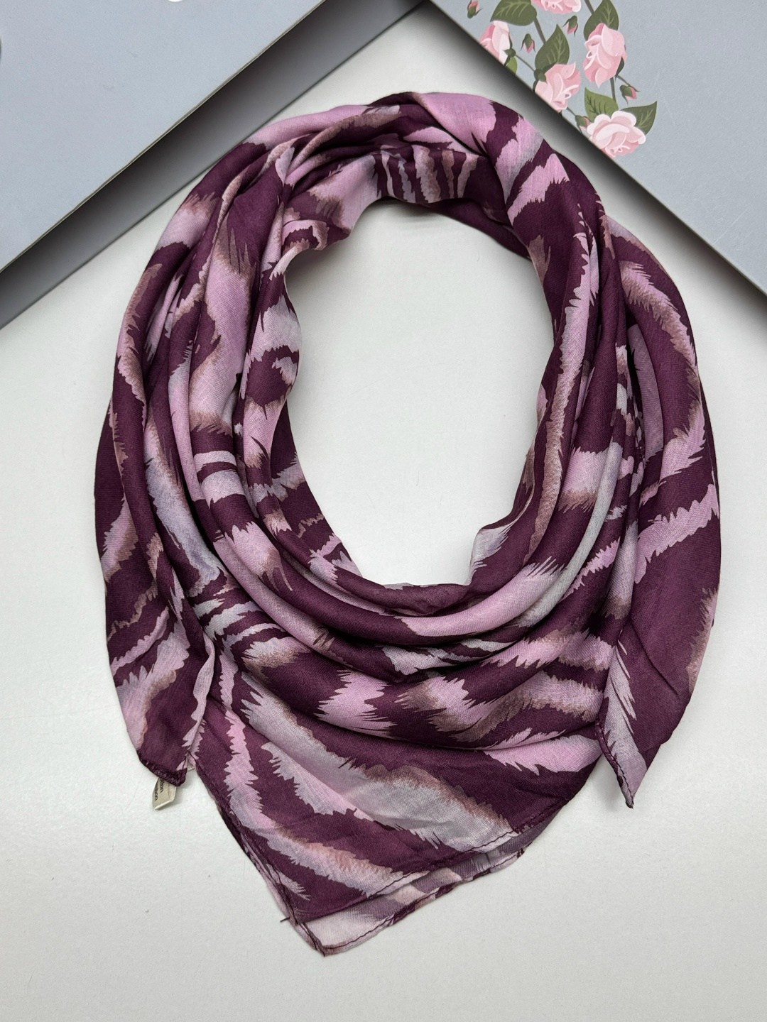 платки шарф,платки шелковые,платки женские,шарф платок шелковый,шарф женские