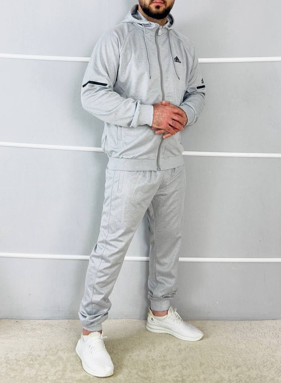 мужской спортивный костюм,спортивный костюм тонкий,костюм бежевый,спортивный костюм