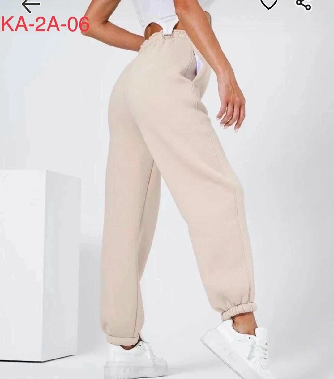 серые штаны женские спортивные свободные,брюки спортивные женская,штаны спортивные женские,женские трикотажные спортивные штаны,серые спортивные штаны женские