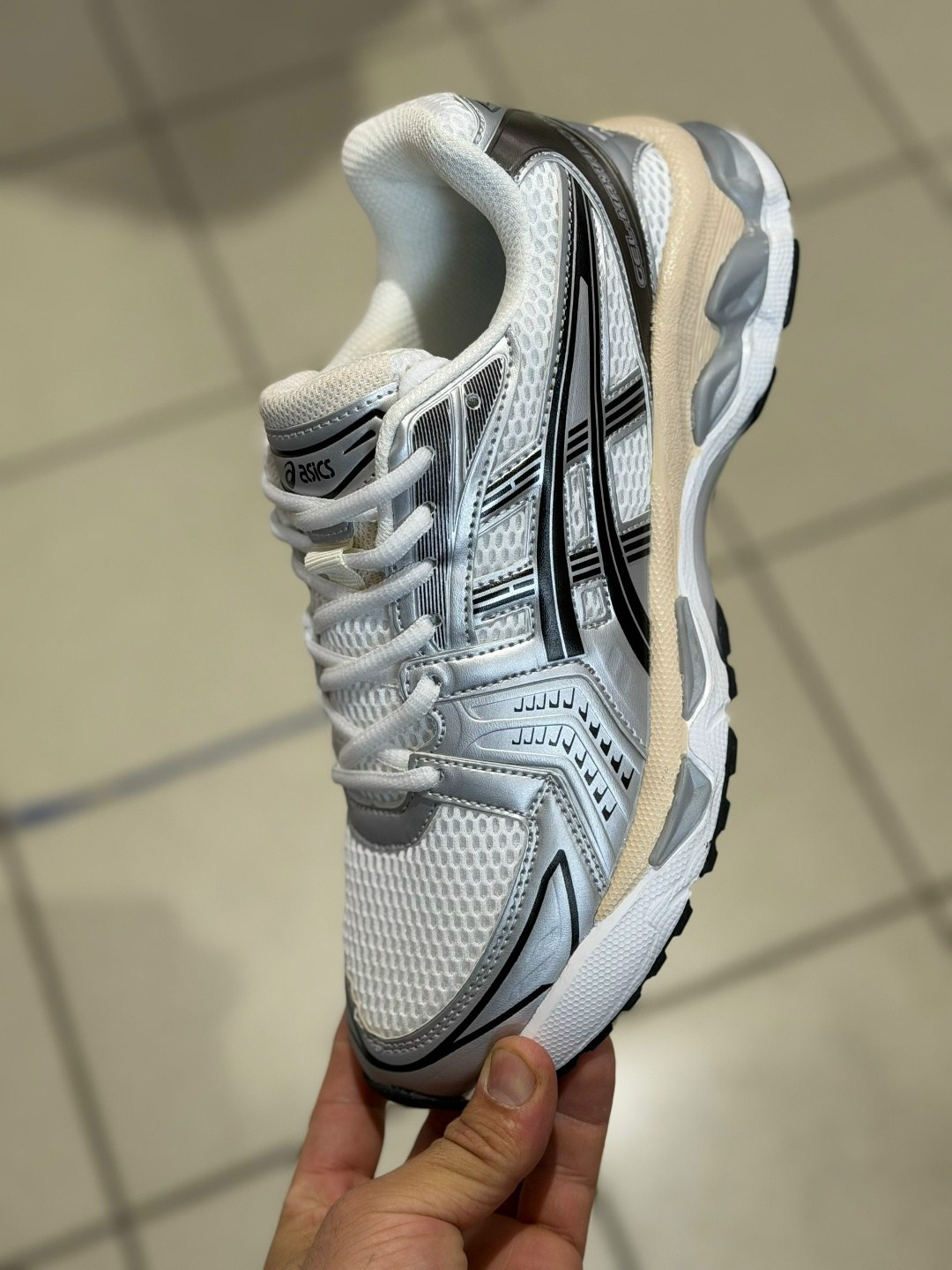кроссовки asics,женские кроссовки asics,кроссовки asics gel,кроссовки,кроссовки асикс