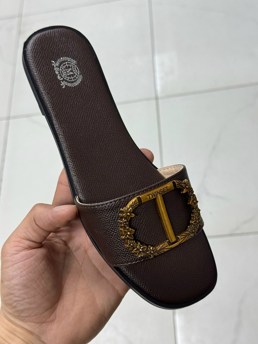 ,женские шлепанцы,шлепанцы женские кристиан диор,шлепки диор,шлепки женские