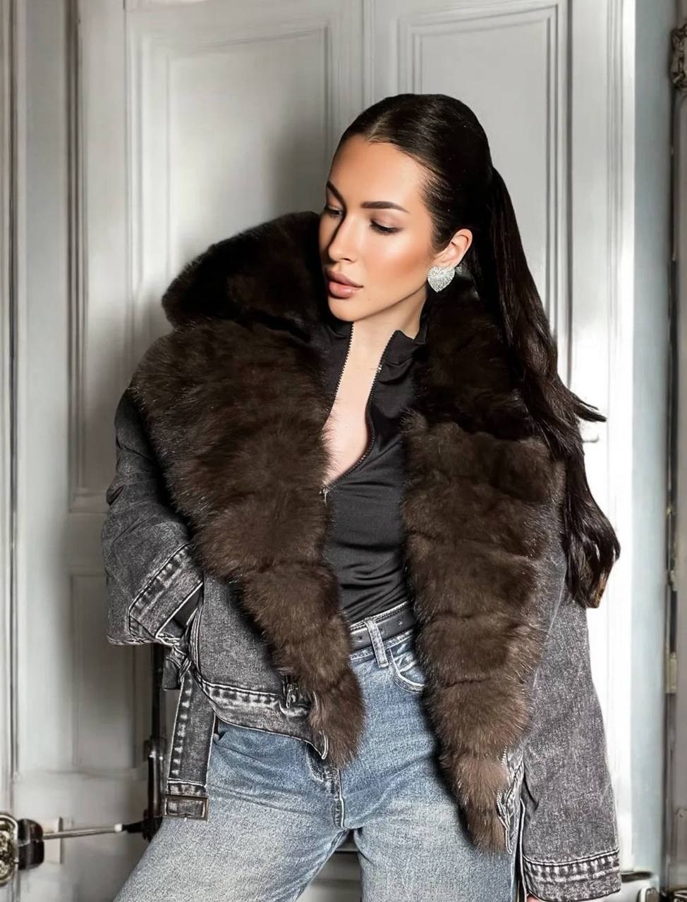 джинсовая куртка с мехом,джинсовая куртка с натуральным мехом песца,джинсовая куртка с мехом женская,утепленная джинсовка с воротником из натурального меха,джинсовая куртка с натуральным мехом