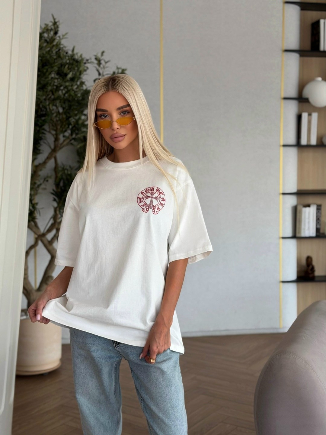 футболка оверсайз,женская базовая футболка оверсайз,женская футболка оверсайз,женская футболка,футболки оверсайз с принтами