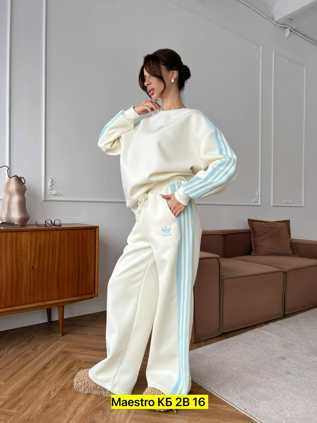 женский костюм двойка спортивный костюм adida$,спортивный костюм,женский спортивный костюм,стильные костюмы,костюм адидас