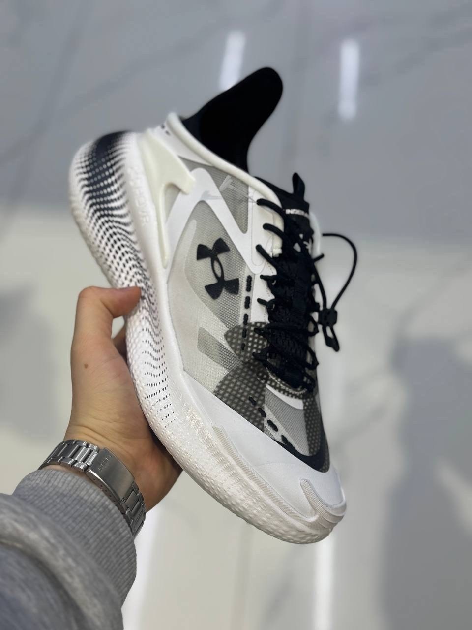 under armour кроссовки,кроссовки,спортивная ,женские кроссовки under armour,under armour