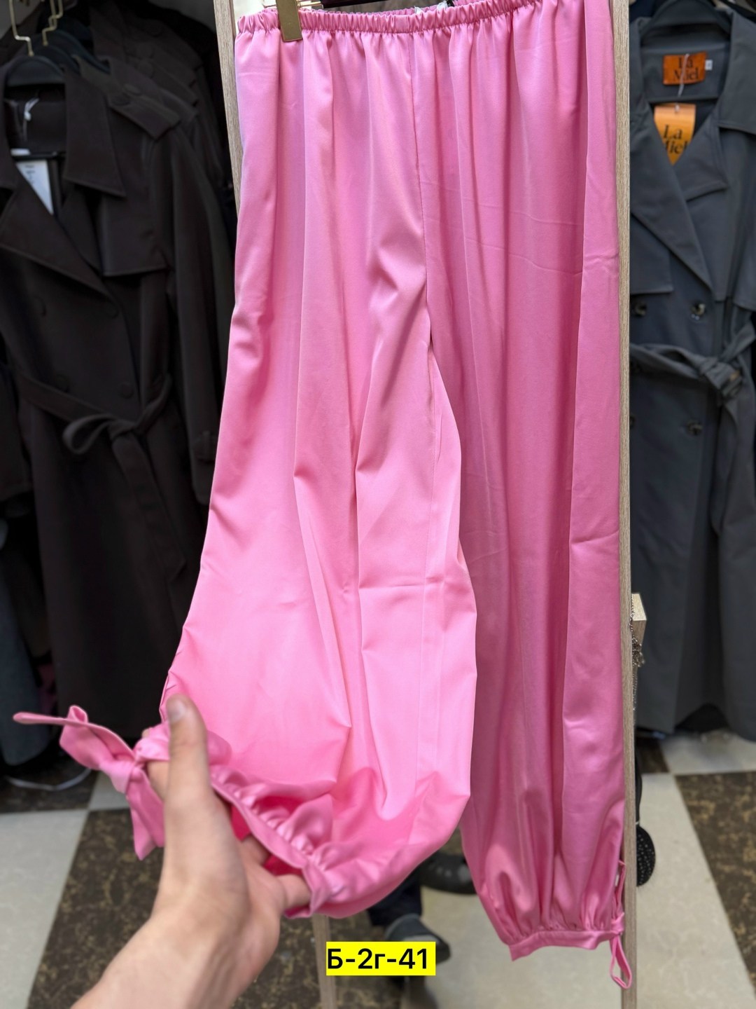 атласные брюки палаццо,атласные штаны палаццо,шелковые брюки,атласные штаны,атласные брюки палаццо от cushnie