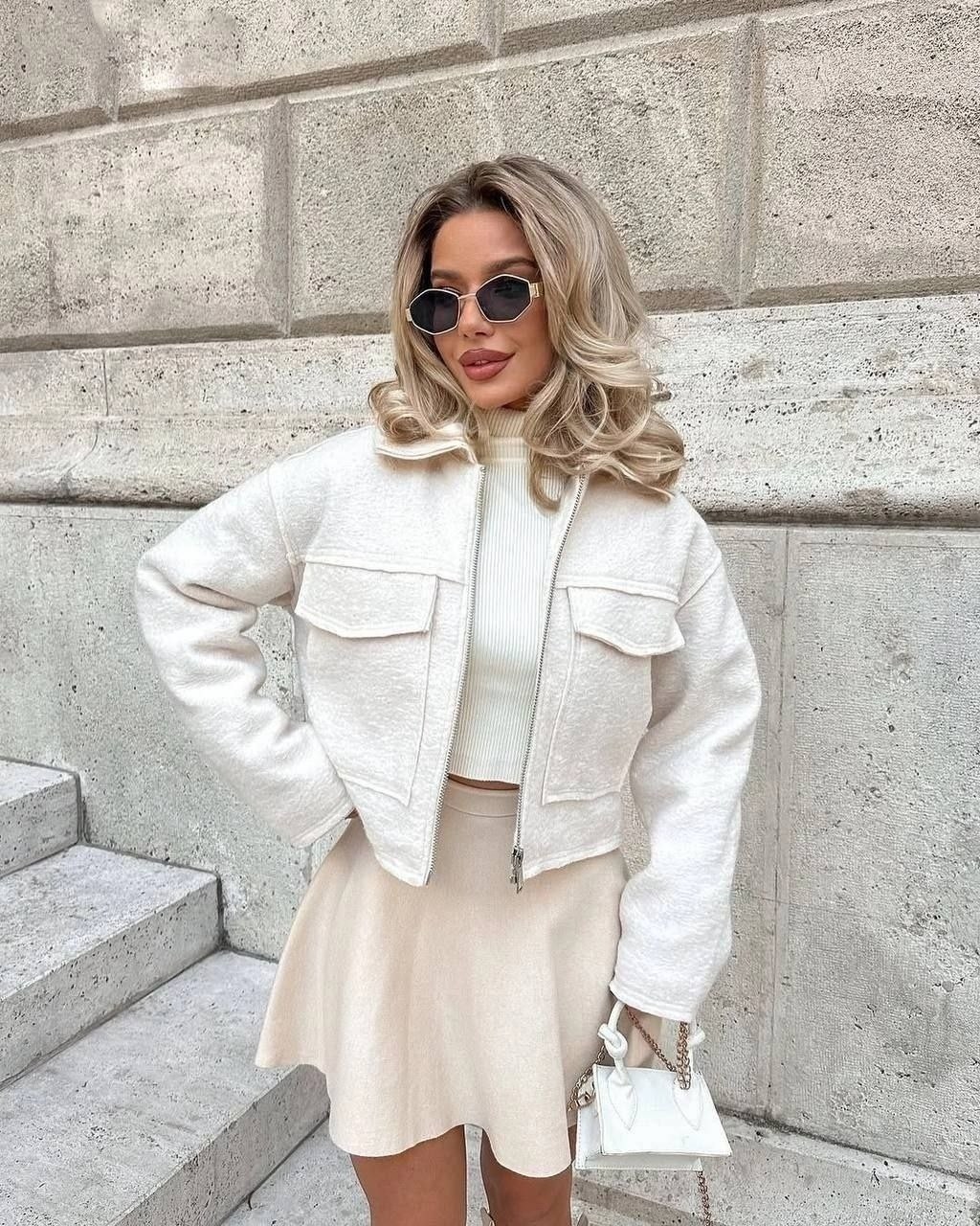 женская верхняя одежда,верхняя одежда,куртка женская,короткая куртка,бомбер пальто