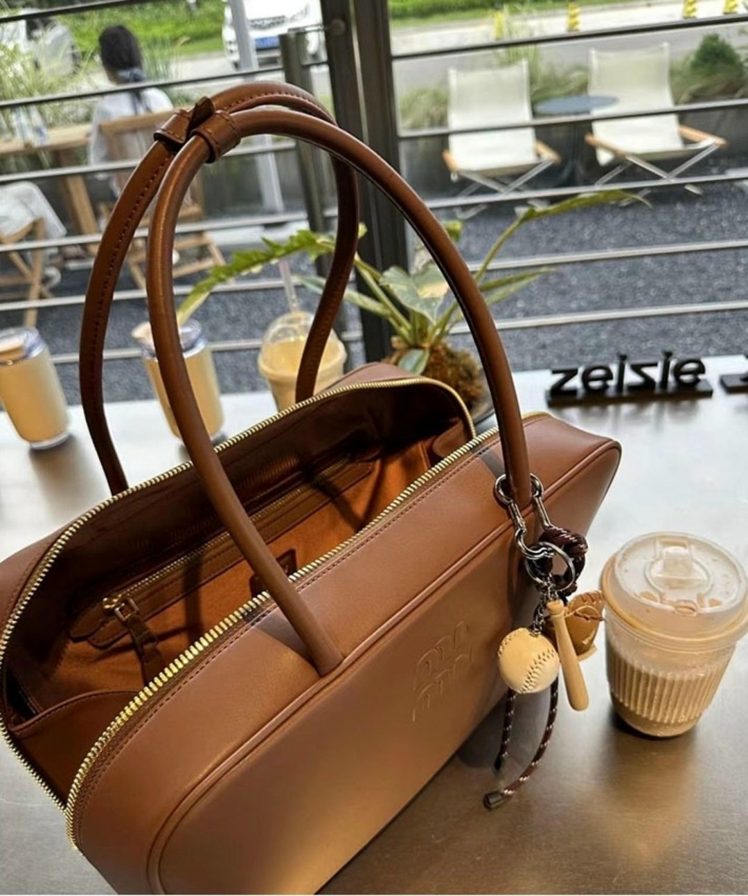 женская сумка miu miu,сумка,сумка miu miu,сумка женская,модная сумка