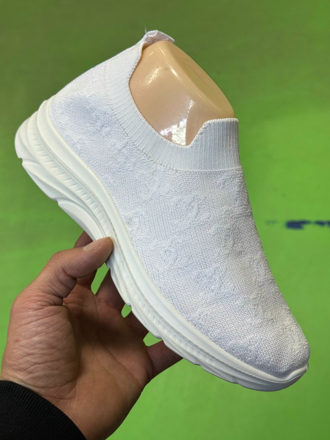 ,женские кроссовки,спортивная ,слипоны женские, женская