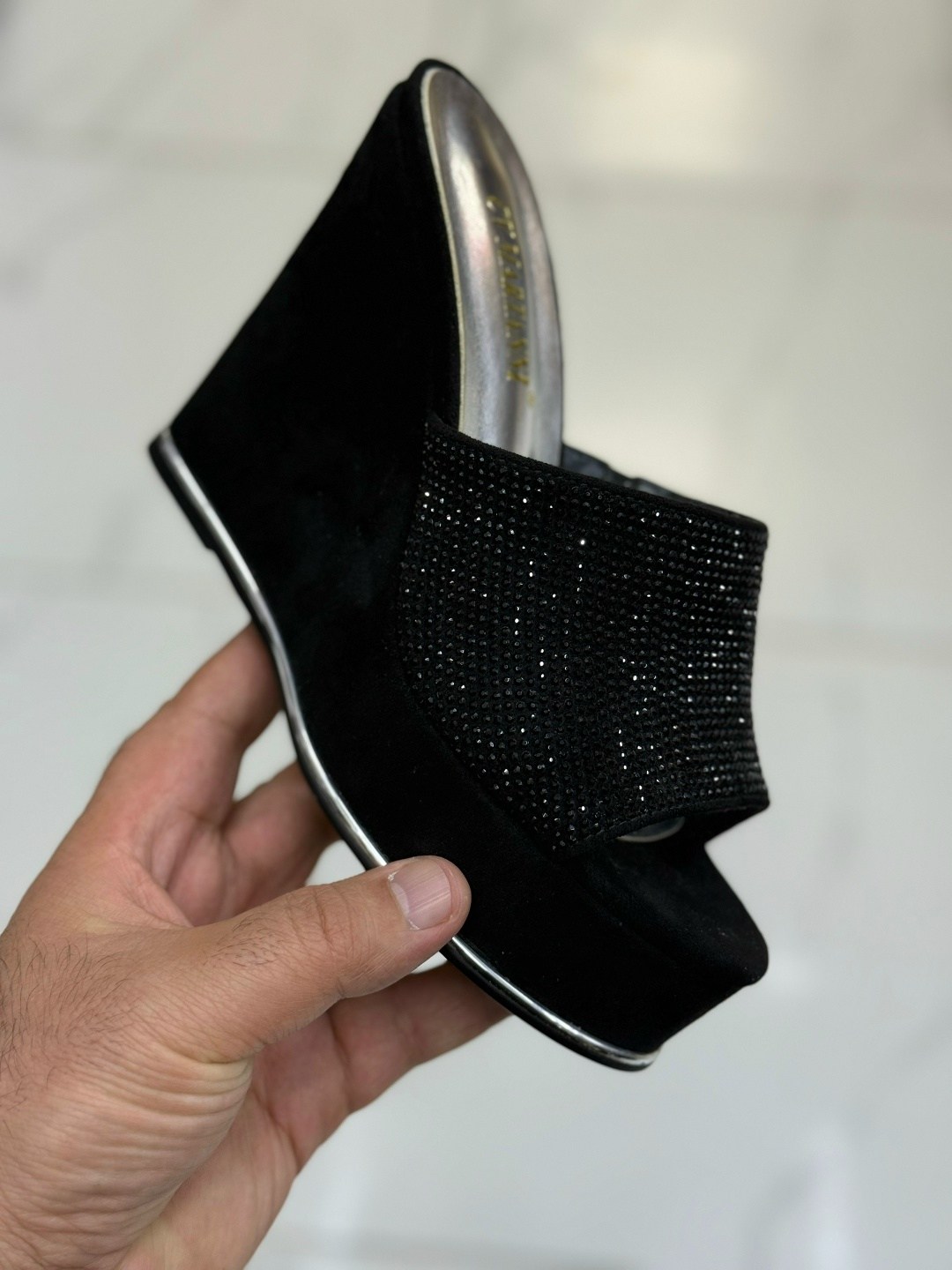 ,женская ,женские шлепанцы,обуви,женские босоножки