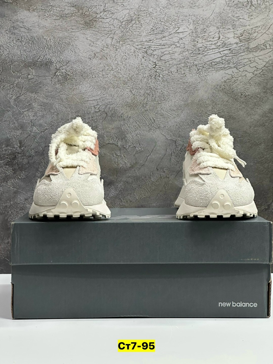 кроссовки new balance 327,new balance кроссовки 327 женские,кроссовки нью баланс женские новая коллекция 2026,кроссовки new balance,бежевые кроссовки new balance 327