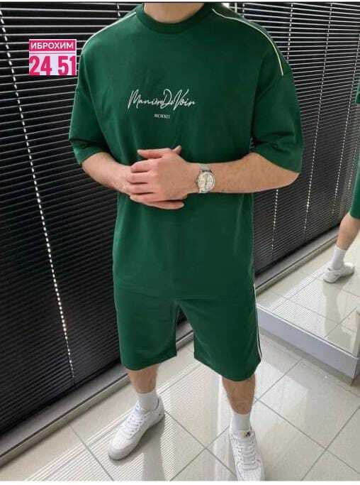 костюм спортивный мужской,костюм с футболкой и шортами,костюм спортивный с шортами и футболкой оверсайз,спортивные костюм с шортами,летний мужской спортивный костюм