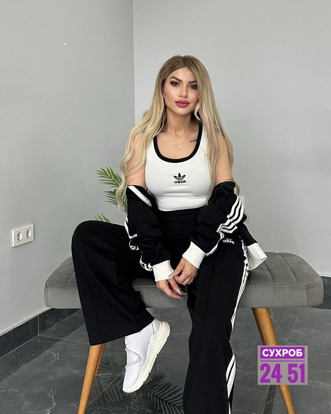 женский спортивный костюм adidas,костюм спортивный адидас,женские костюмы спортивные,спортивный костюм adidas,спортивный костюм адидас женский