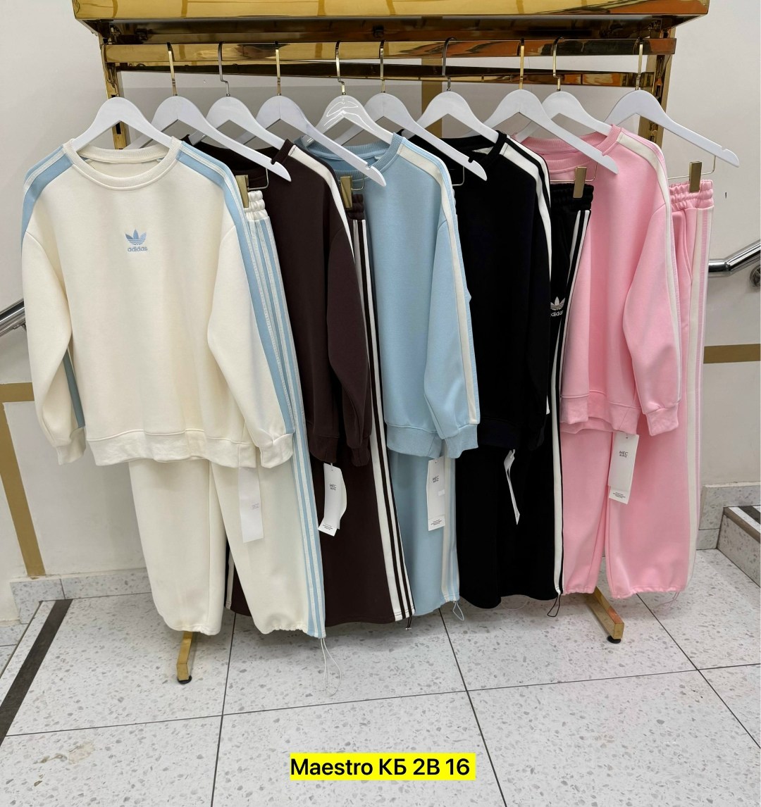 женский костюм двойка спортивный костюм adida$,спортивный костюм,женский спортивный костюм,стильные костюмы,костюм адидас