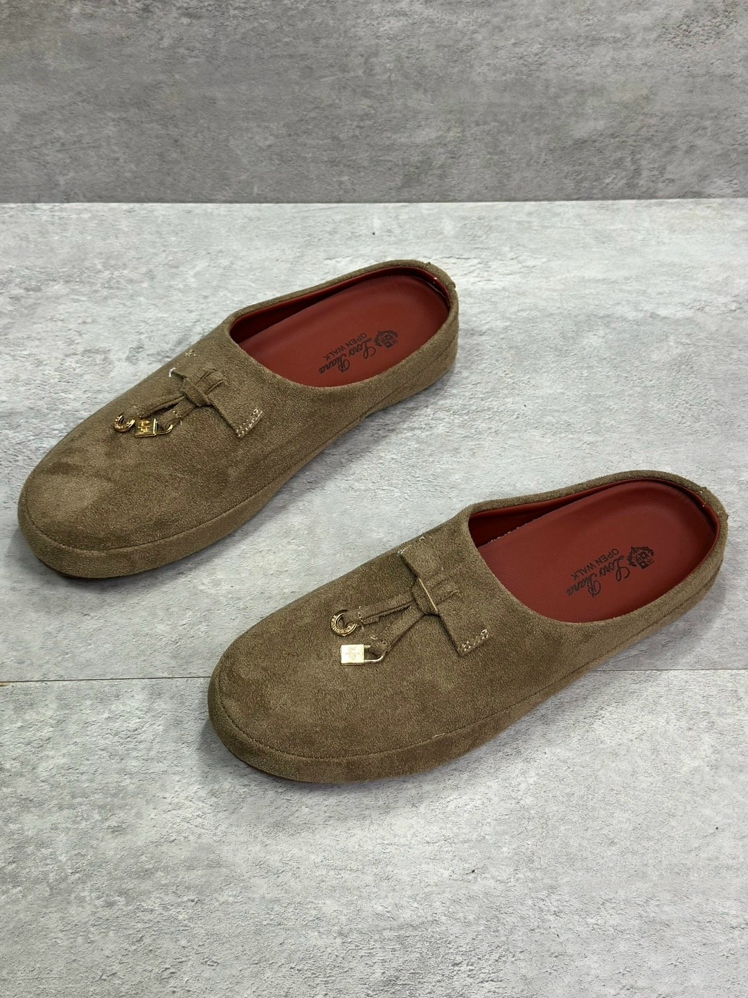 ,лоферы loro piana,замшевые мюли,женская ,тапочки замшевые