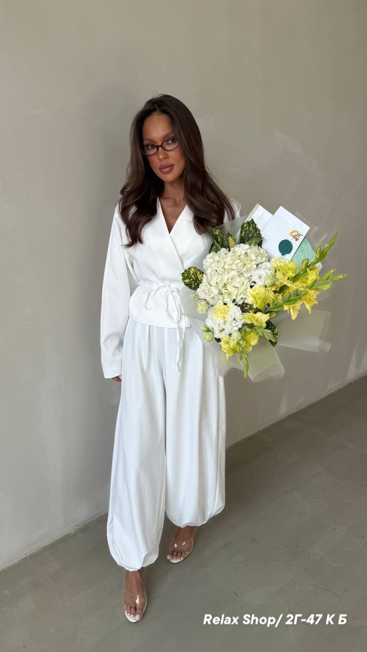 женский брючный костюм,костюм женский,широкие брюки,брючной костюм,брючный костюм в цвете тауп