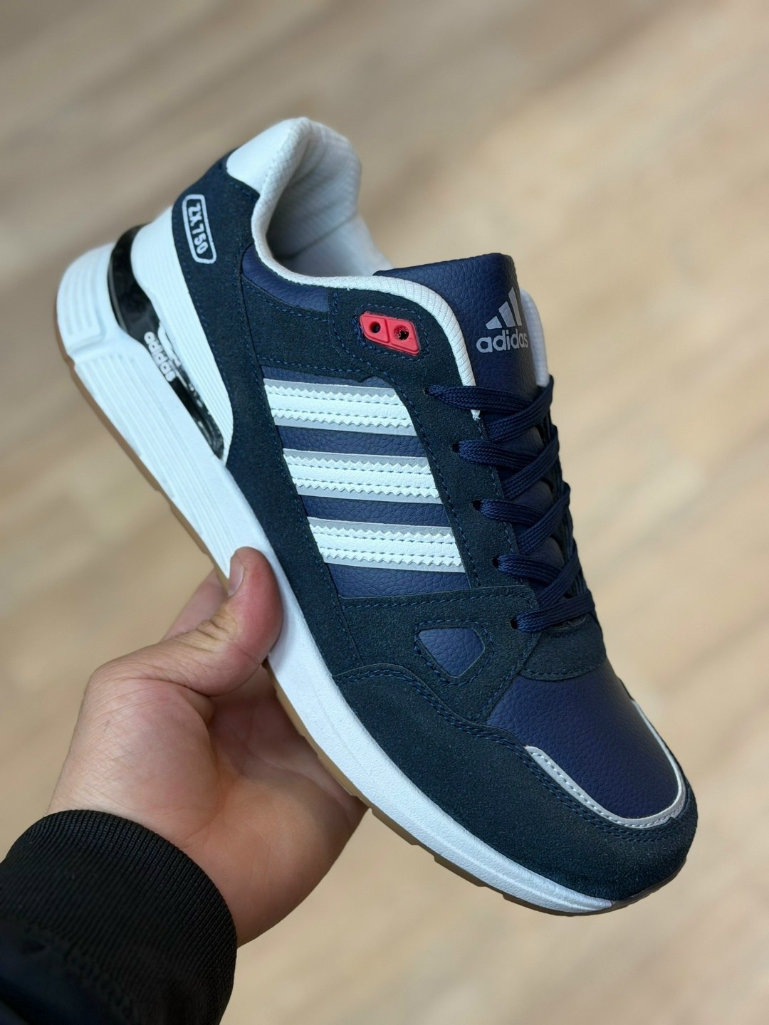 кроссовки adidas zx 750,кроссовки мужские adidas,кроссовки мужские adidas zx 750,кроссовки adidas,кроссовки adidas zx