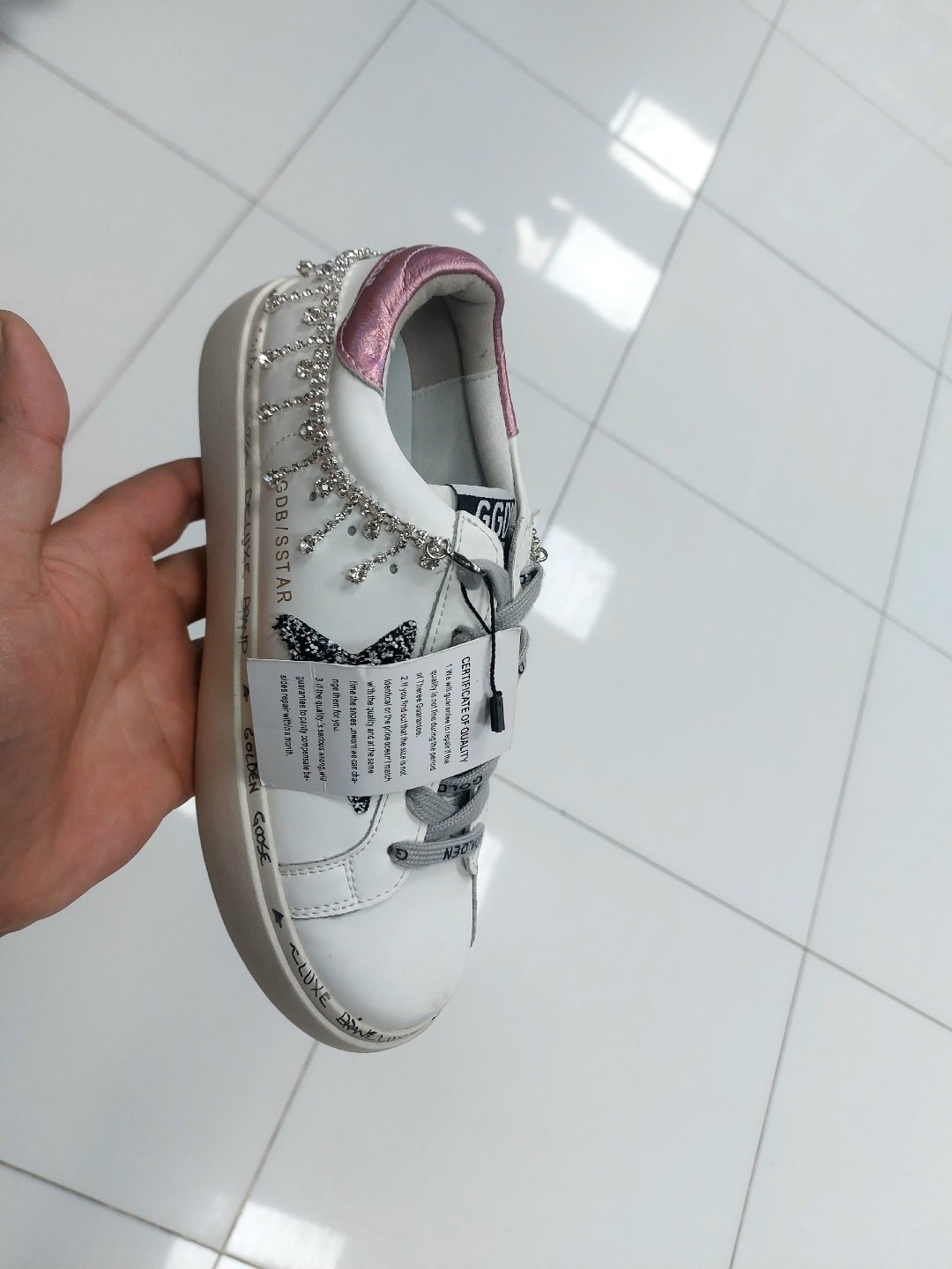 ,кроссовки golden goose,модные кроссовки,женские кроссовки,повседневная