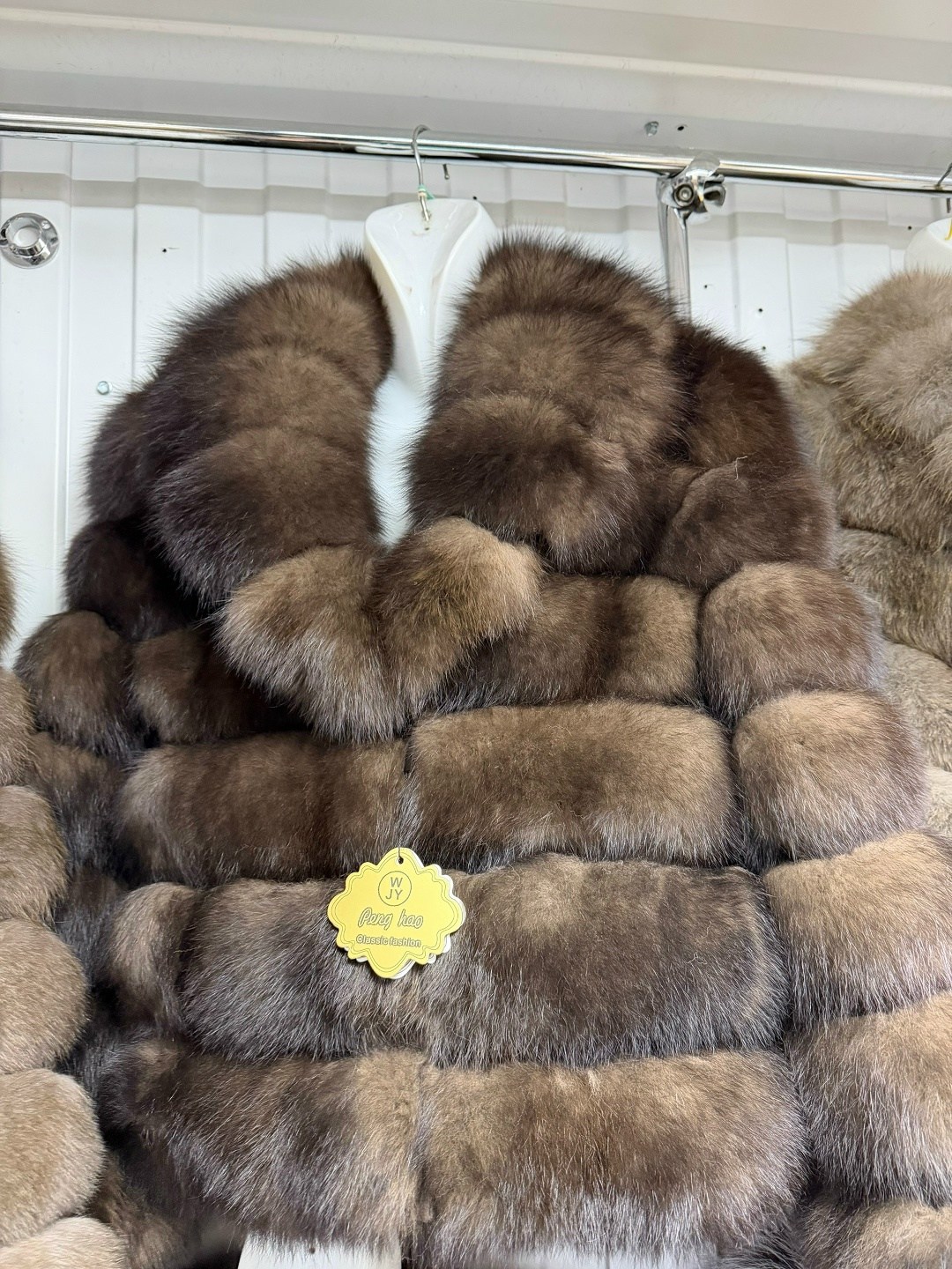 шуба из песца,шуба песец,шуба из песца с английским воротником,шуба трансформер из песца,шуба из песца под соболя