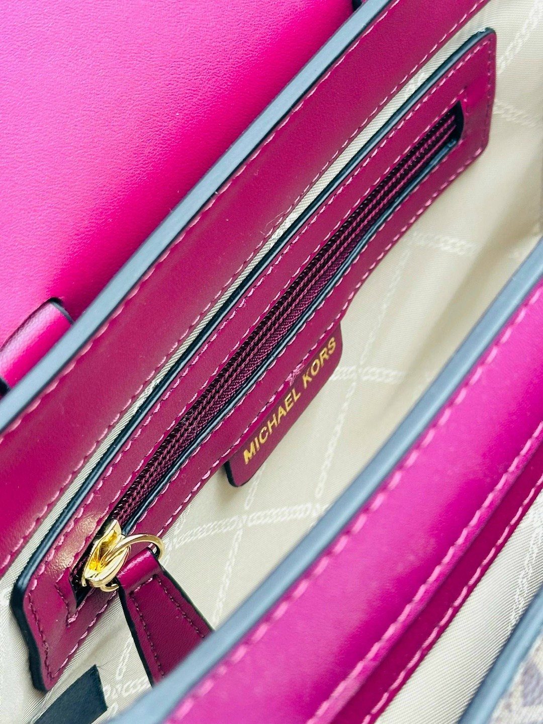 майкл корс манхэттен сумка,сумка женская michael kors,сумка сэтчел michael kors,сумка,michael kors сумка