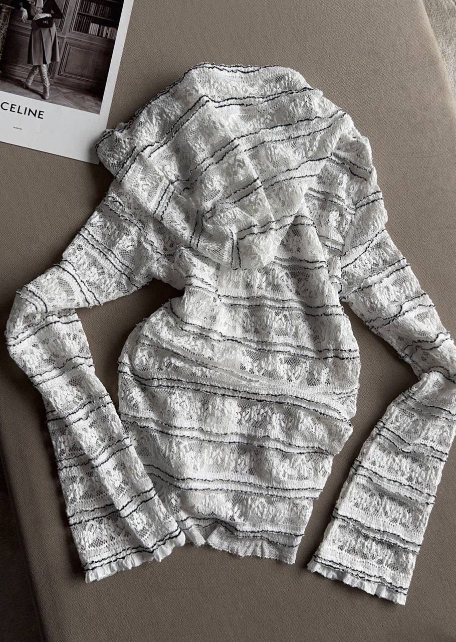 коричневые кожаные шорты,кожаные шорты,образ с кожаными шортами,юбка шорты кожаная