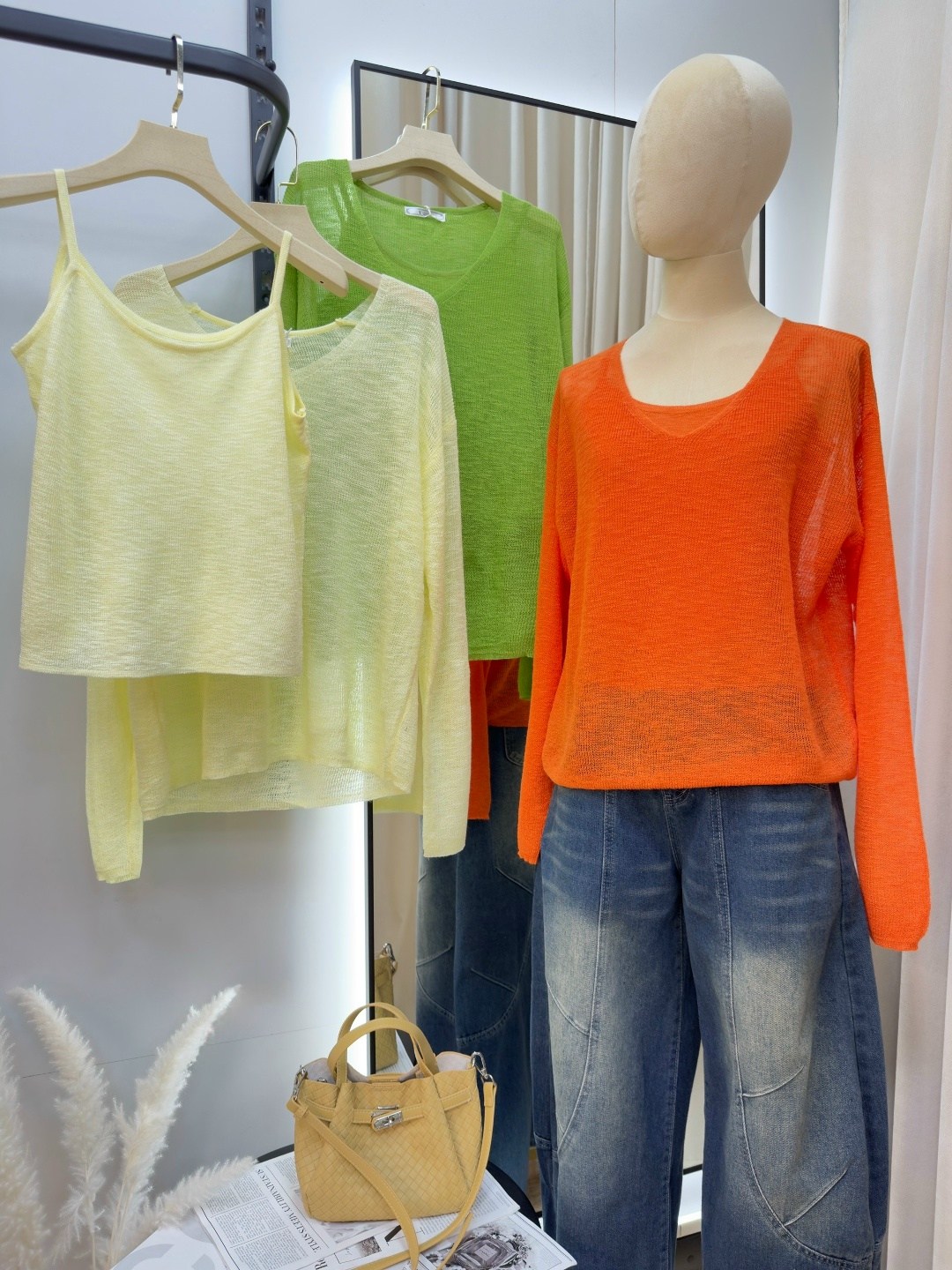 вязаный нижний свитер с открытыми плечами 2026,модные свитера,свитер женский,кофта оверсайз,свитер