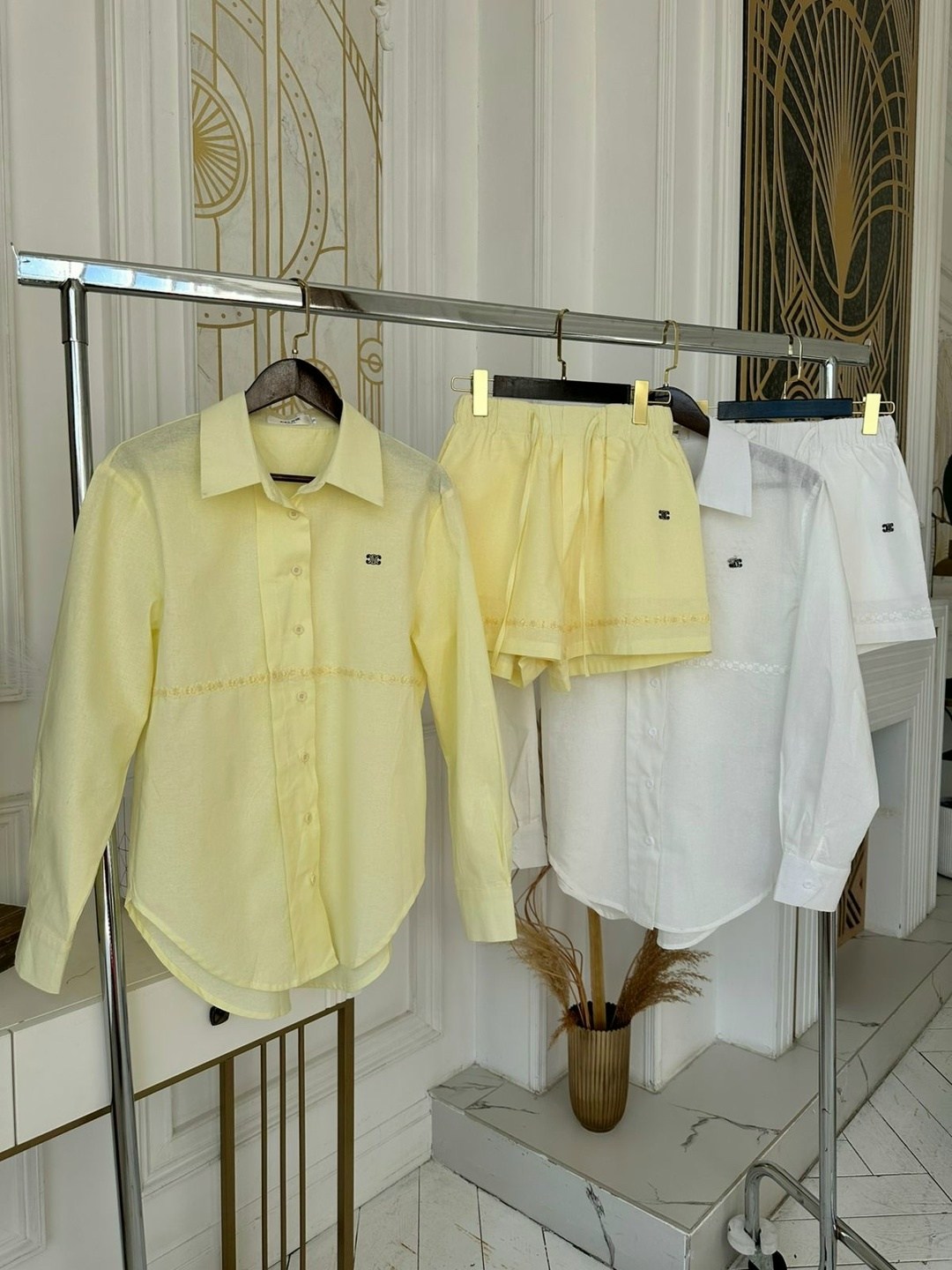 белые костюмы,костюм женский,костюм классический,костюм женский белый,костюм женский с шортами