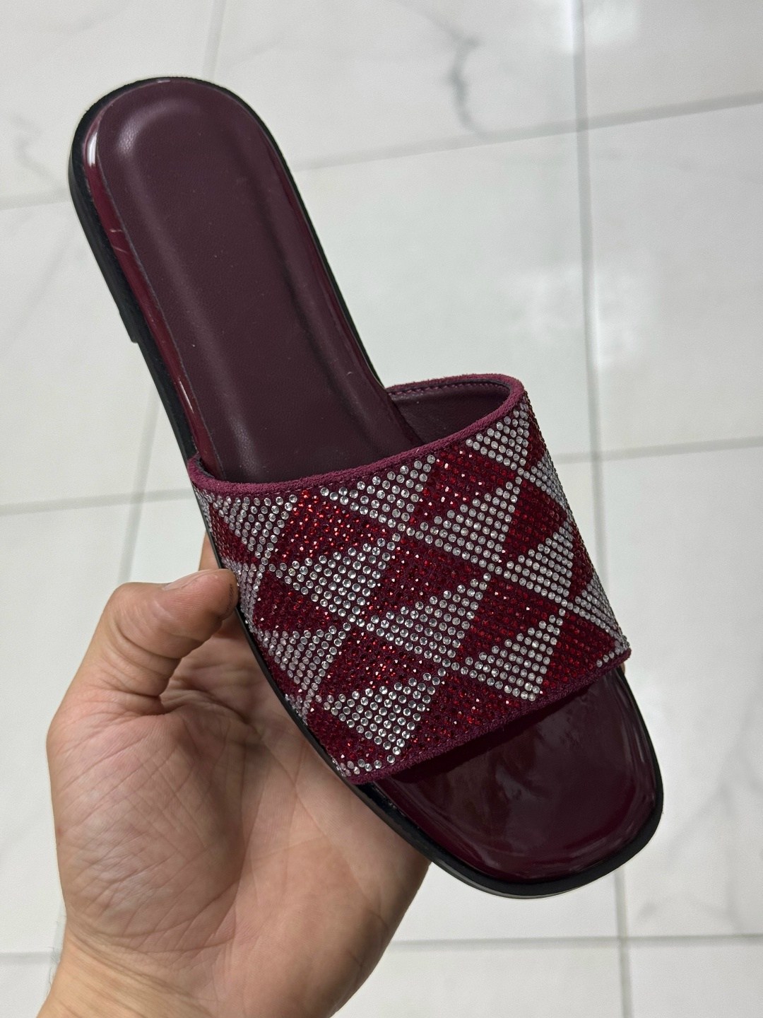 ,женские шлепанцы,шлепки диор женские,шлепанцы со стразами,шлепки женские