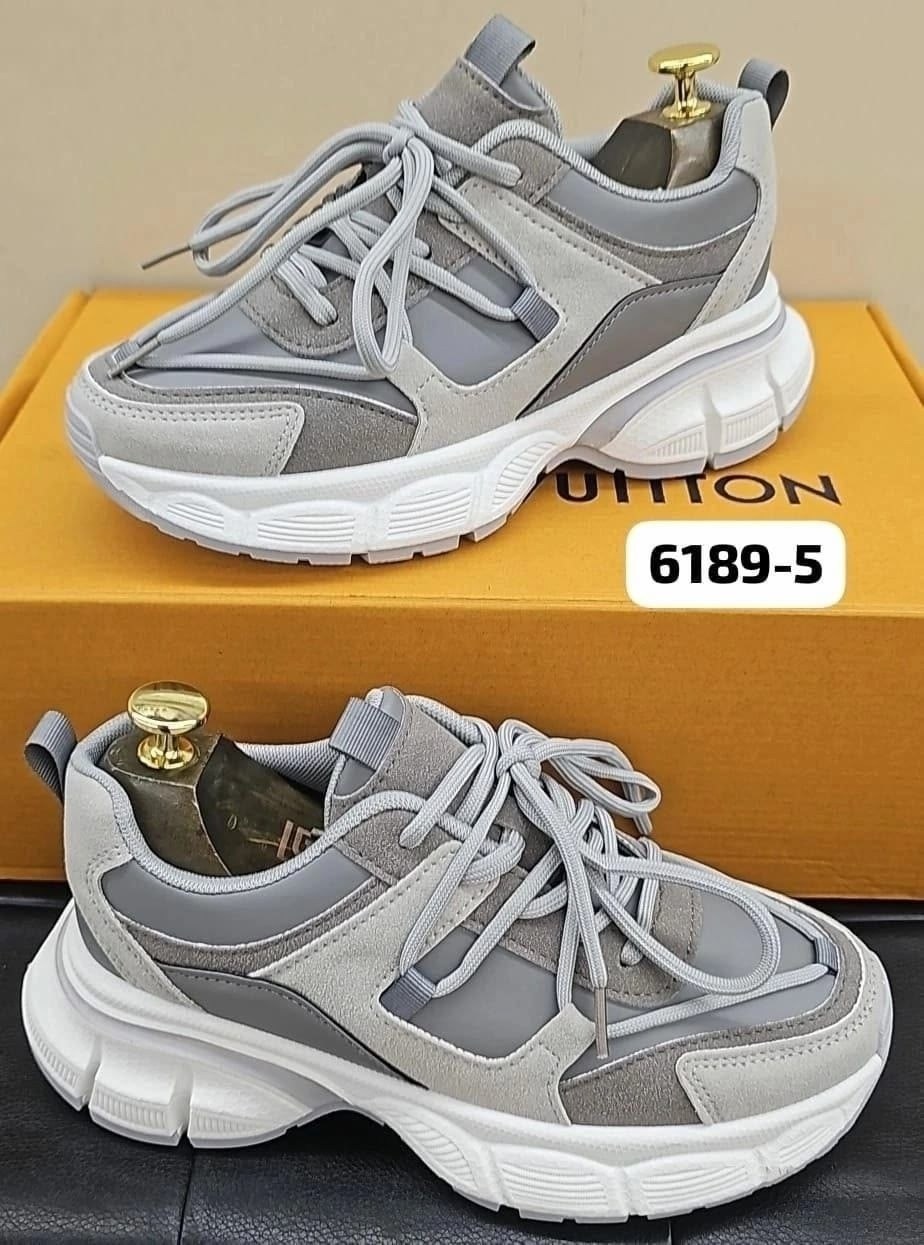 кроссовки женскиe,женские массивные кроссовки,женские кроссовки на платформе,кроссовки на платформе,белые кроссовки