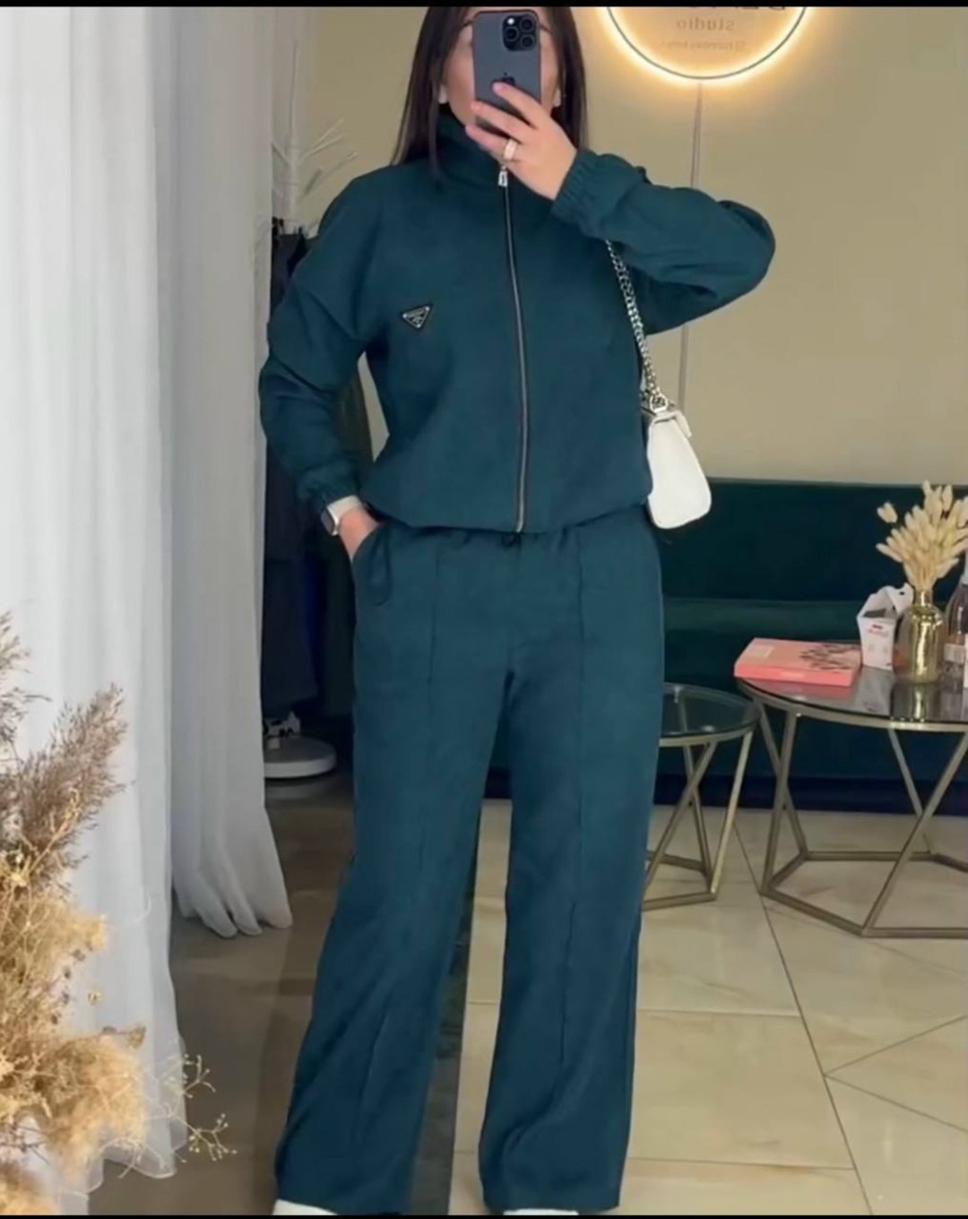 cпортивный костюм женский на флисе,костюм двойка вельвет,костюм двойка женская,женский костюм с брюками 041 (изумрудный) из материала: велюр,костюм женский вельветовый