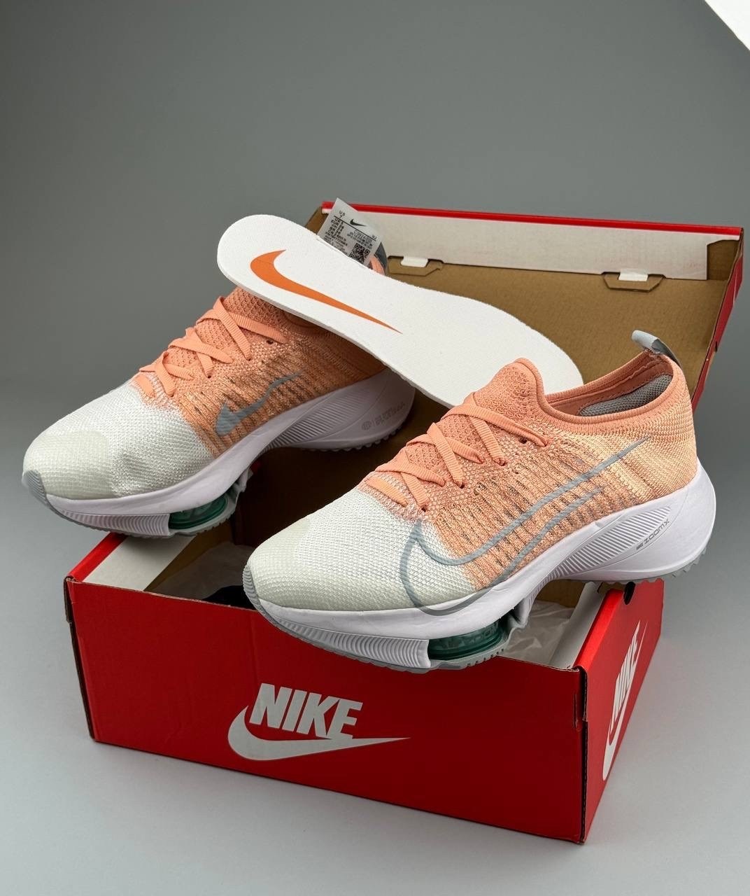 кроссовки nike air zoom tempo next,nike air zoom tempo next,женские беговые кроссовки nike air zoom tempo,кроссовки nike air zoom tempo,nike air zoom tempo next flyknit