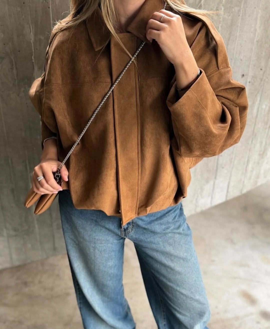 куртка замшевая,куртка бомбер,куртка оверсайз,куртка замшевая женская,бомбер замшевый оверсайз athe.brand