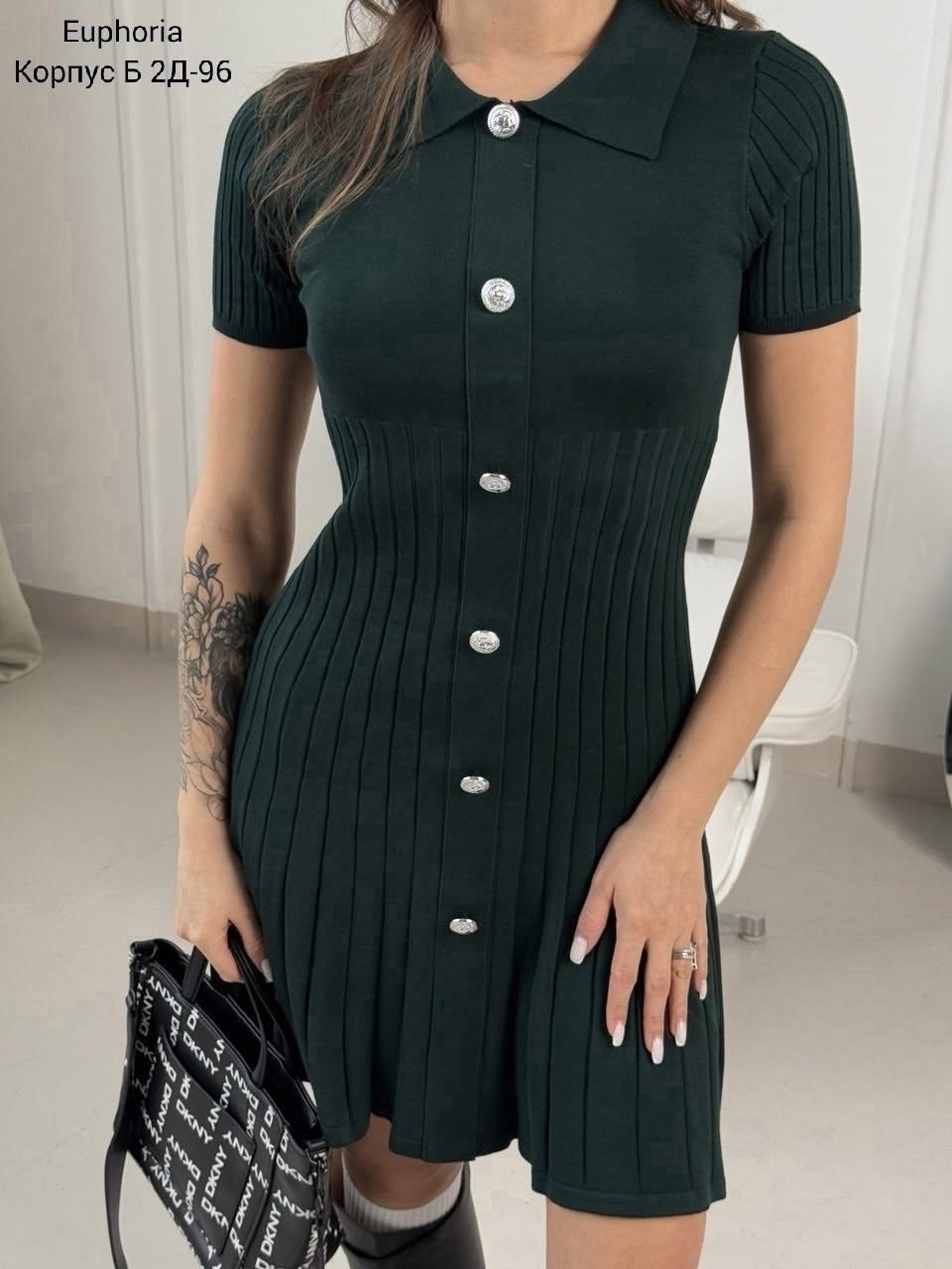платье трикотаж,платье летнее трикотажное с винтажными пуговицами до колена,платье трикотажное,стильное платье,платье женское мини