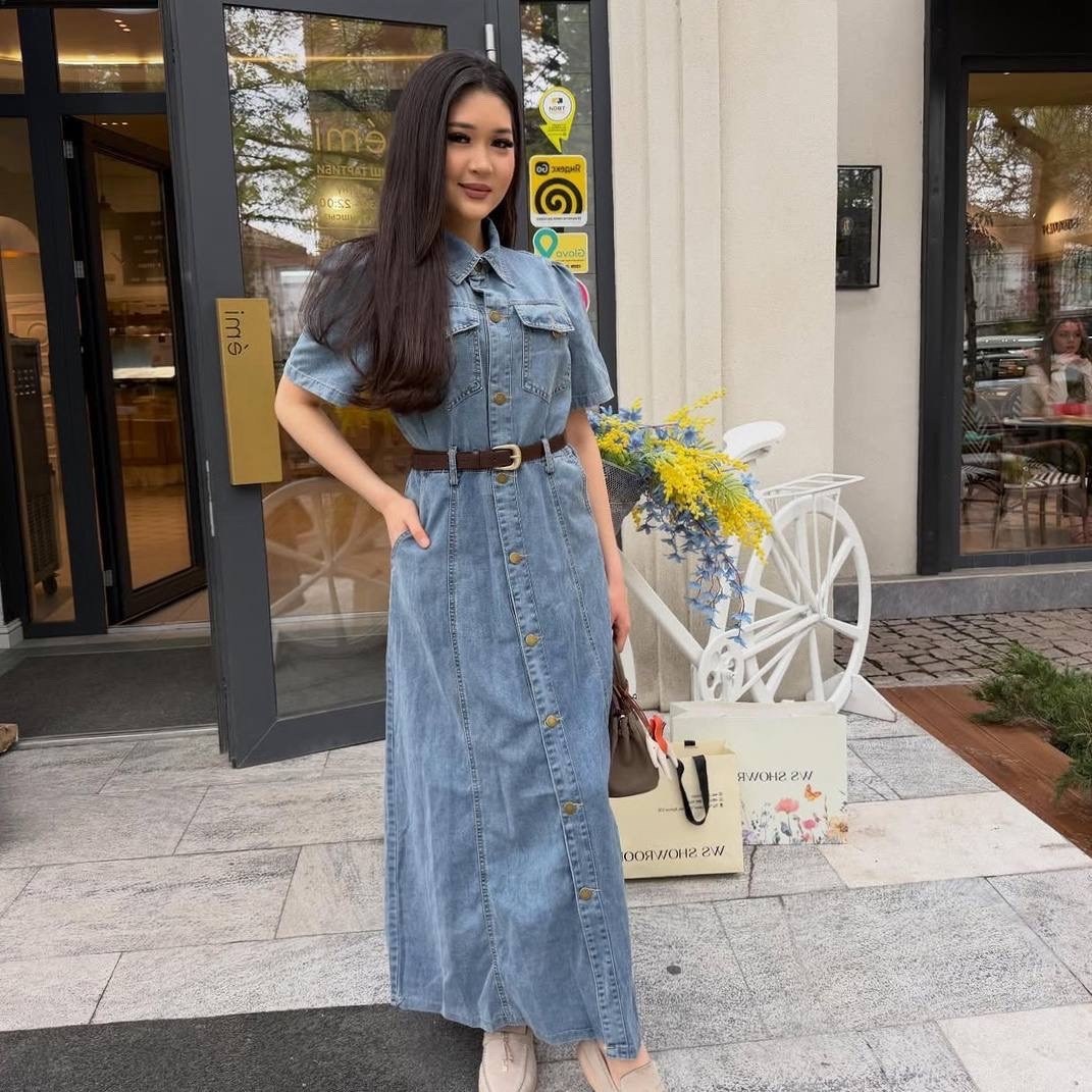 платье джинсовая,женское джинсовое платье,платье джинс,джинсовое платье 2025,платье рубашка джинсовое длинное офисное макси в пол aisha collection