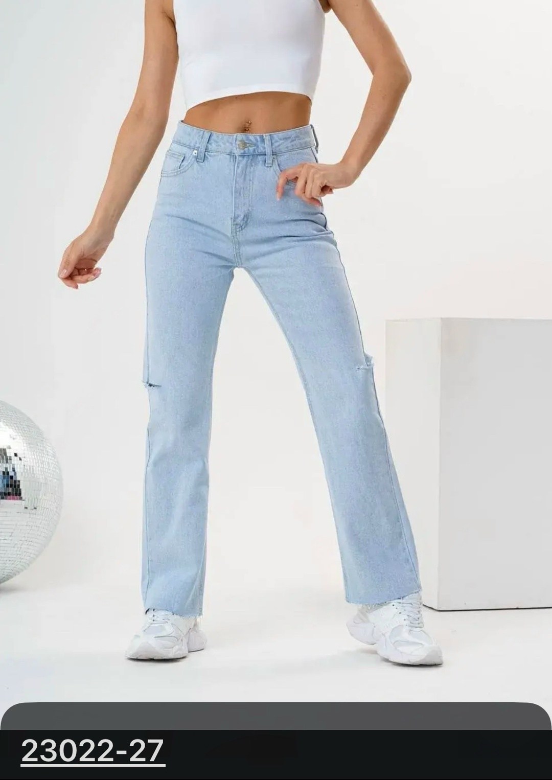 джинсы женские бананы,джинсы момы женские,джинсы женские,джинсы бананы женские рваные,голубые джинсы