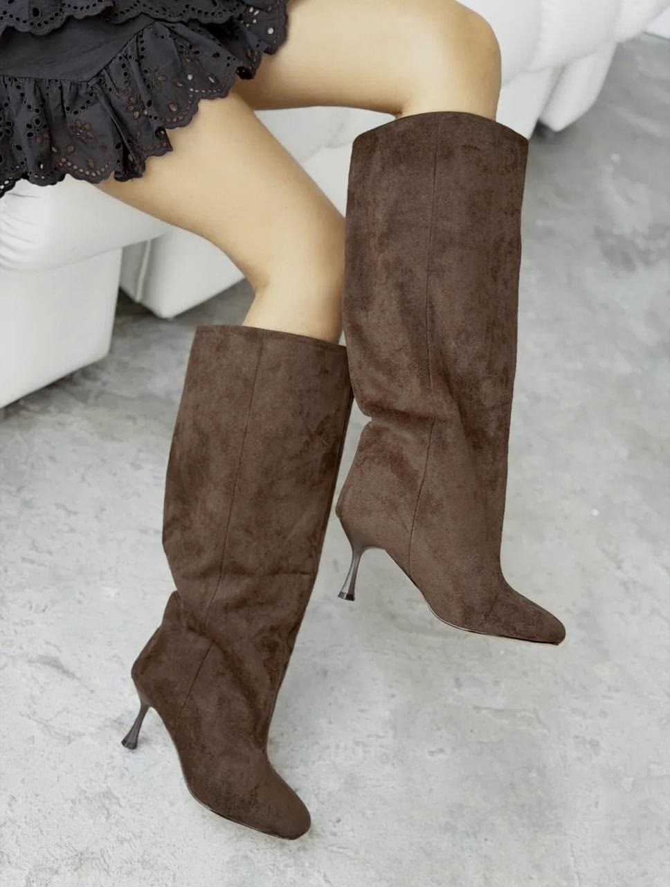 замшевые сапоги,сапоги на каблуке из натуральной замши,сапоги-трубы из натуральной замши и кожи,женские сапоги,