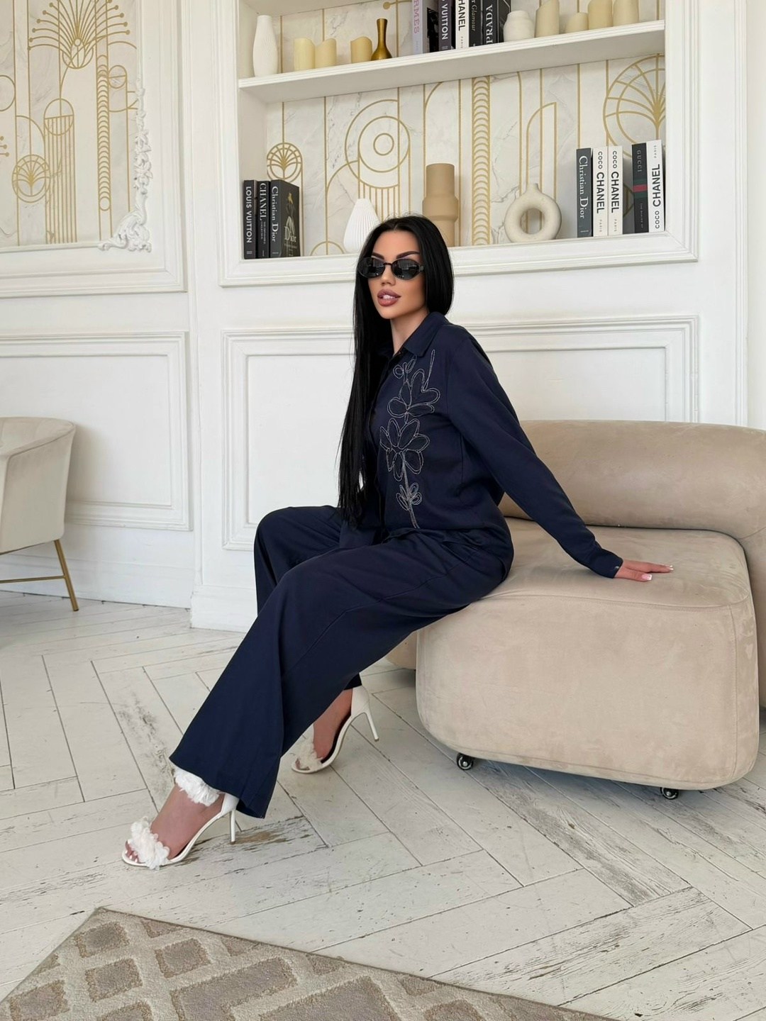 женские костюмы брючные,стильные костюмы,костюм классический,шелковый брючный костюм женский,костюм с брюками