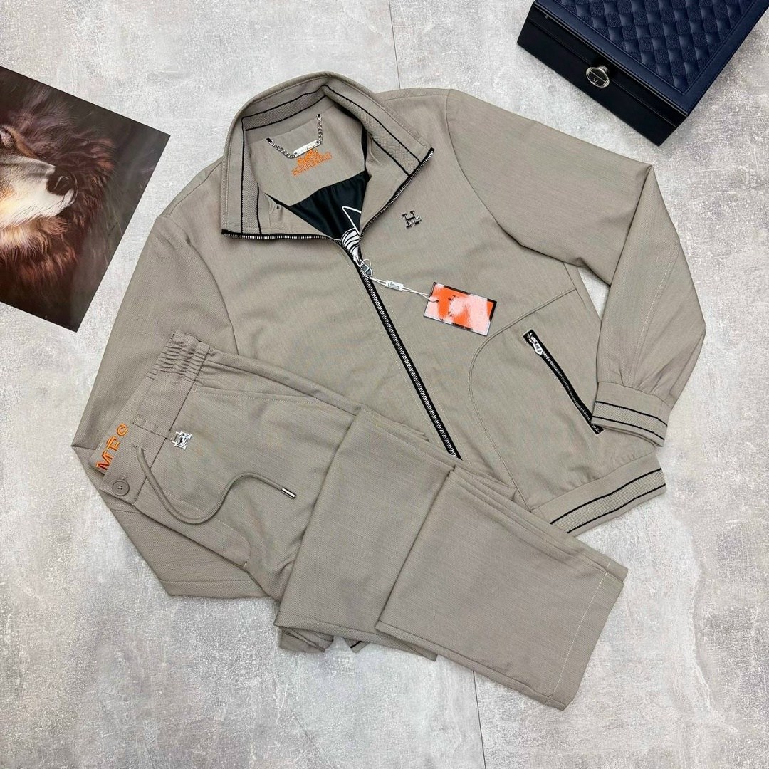 спортивный костюм brunello cucinelli,костюм brunello cucinelli,костюм спортивный,мужской спортивный костюм