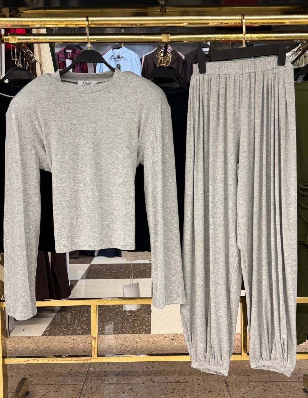 брюки комплект,брючный костюм нежно,брюки серые,костюм,трикотажный костюм женский