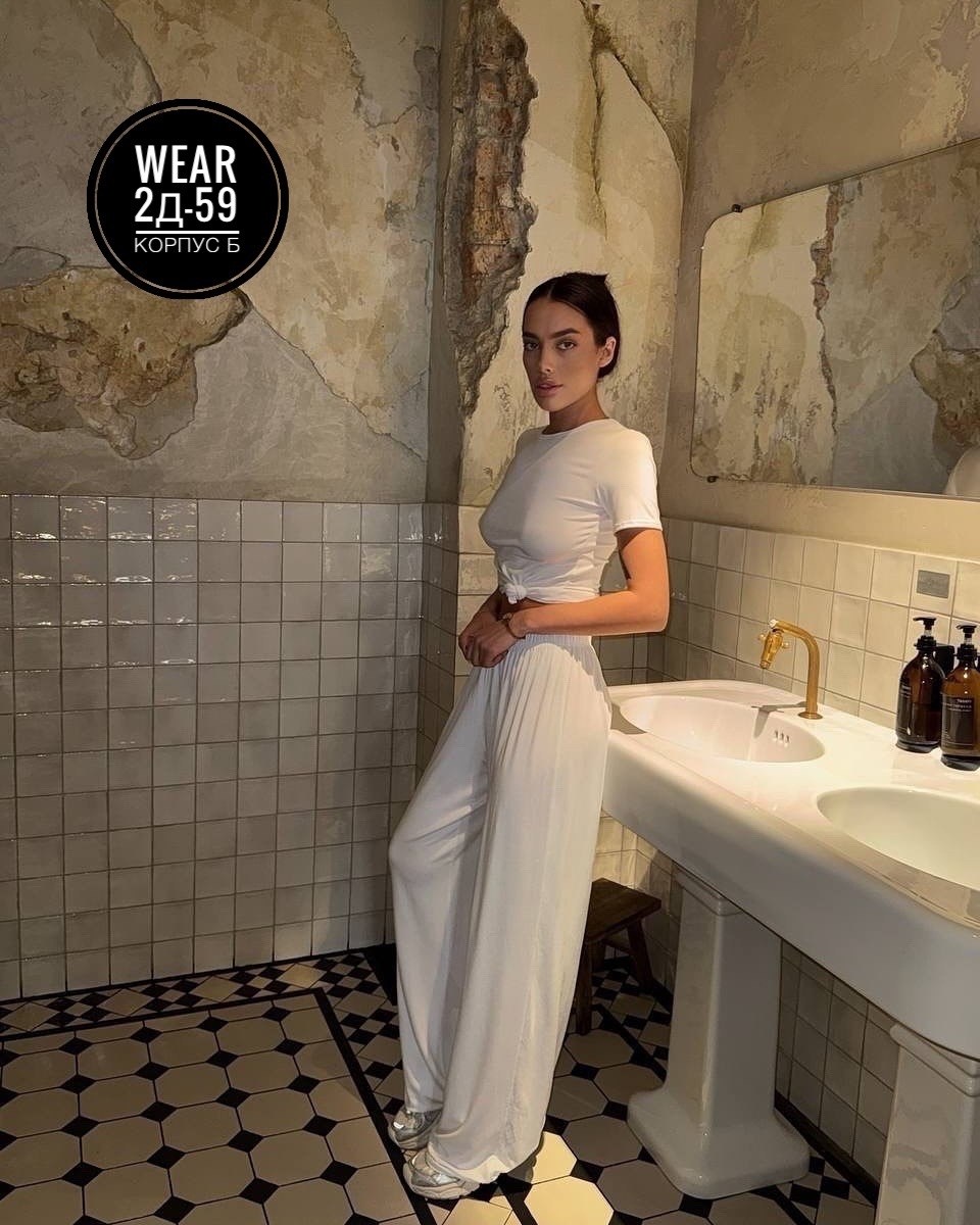 костюм с брюками,брючный костюм лапша,костюм брючный с футболкой,брюки палаццо,костюм женский