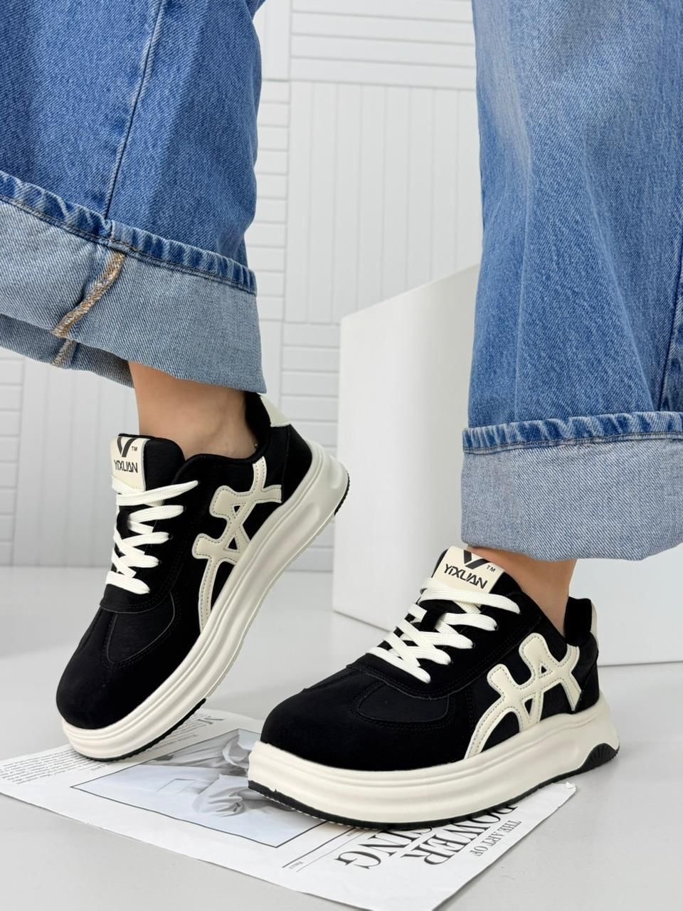 кроссовки женскиe,,повседневные кроссовки,кроссовки для женщин,модные кроссовки