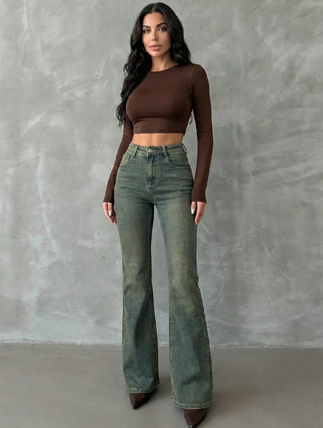 джинсы женские клеш,джинсы клеш,джинсы женские клеш с высокой посадкой,джинсы стильные,расклешенные джинсы