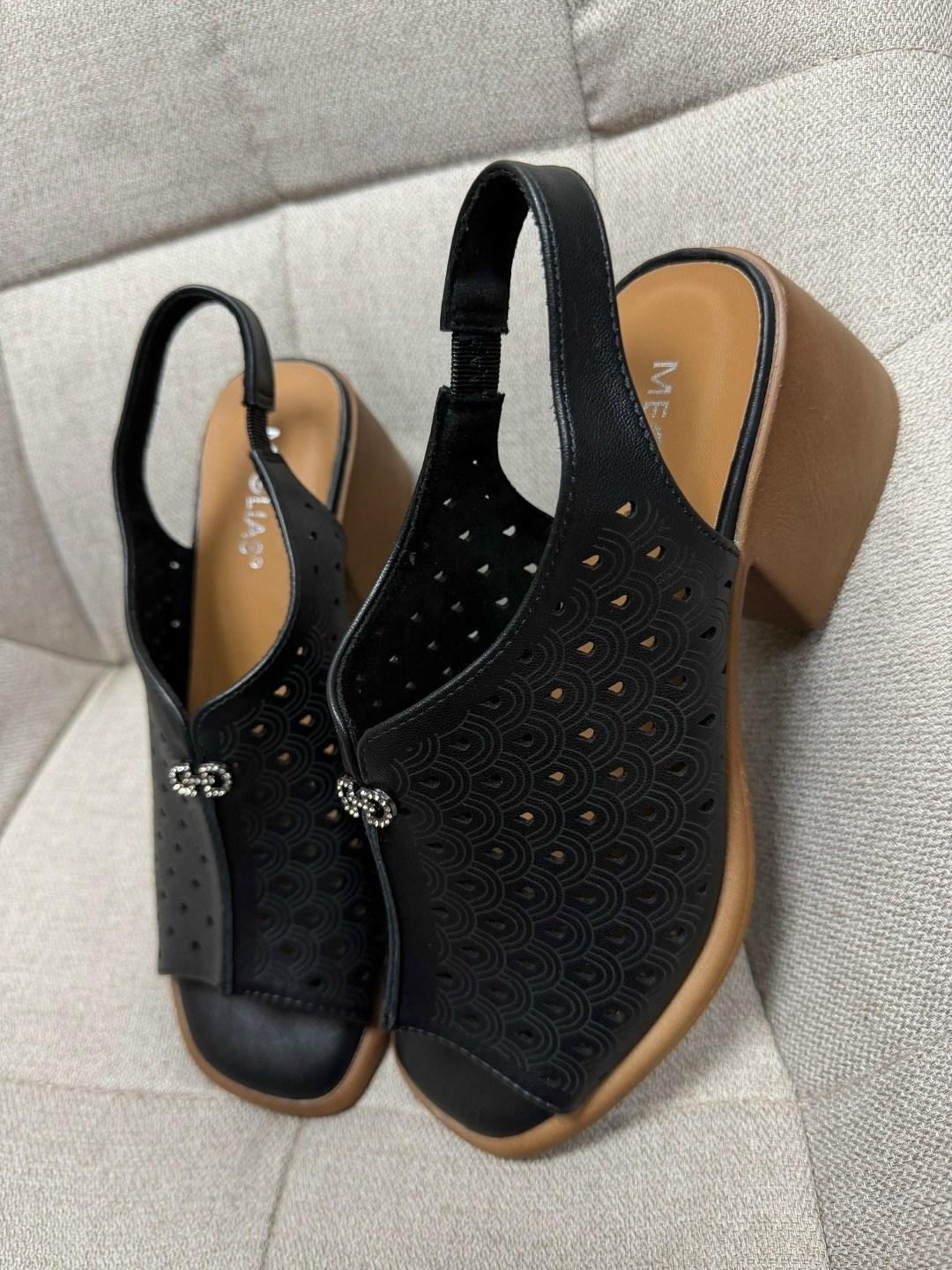 босоножки женские,босоножки кари,,стильные босоножки,босоножки женские летние