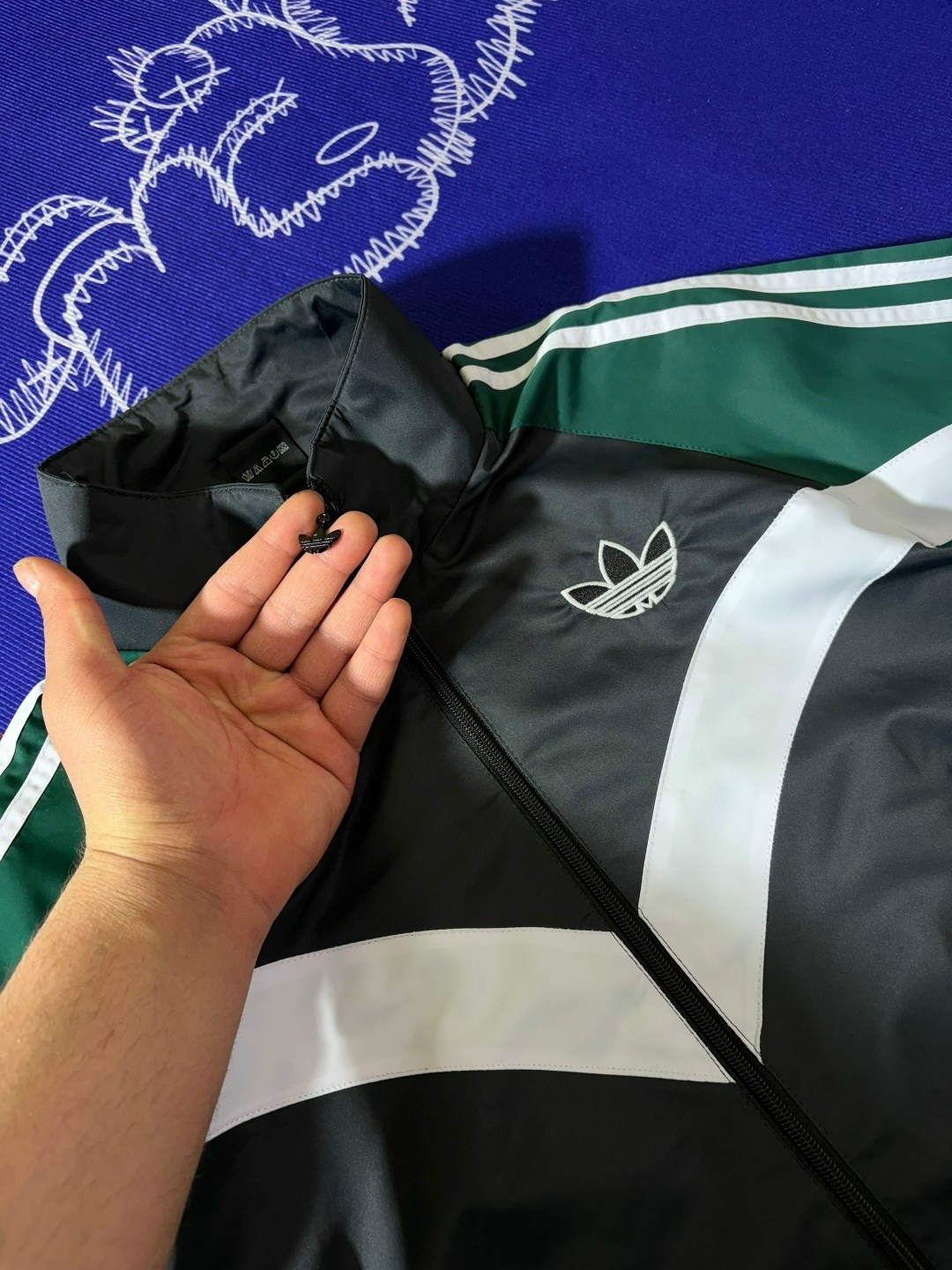 спортивный костюм adidas винтажный 90-ых,спортивный костюм adidas 90х,мужской спортивный костюм adidas в стиле 90-х,спортивный костюм adidas,винтажный костюм adidas