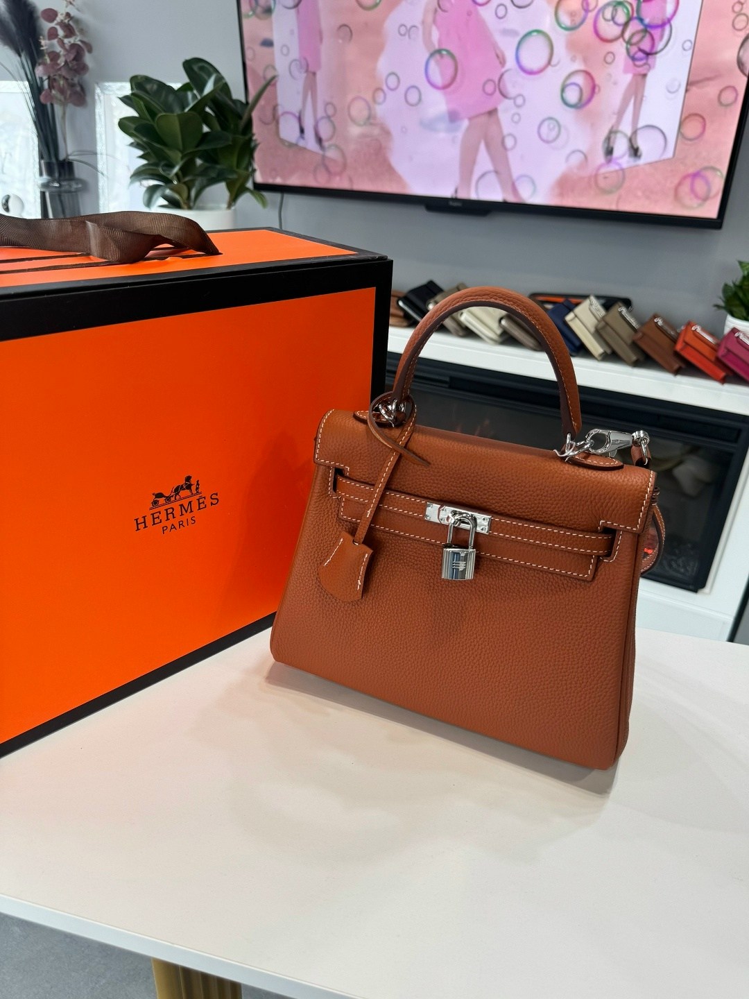 женская сумка hermes,hermes сумка,hermes сумка на плечо,сумки гермес,женская сумка hermes kelly